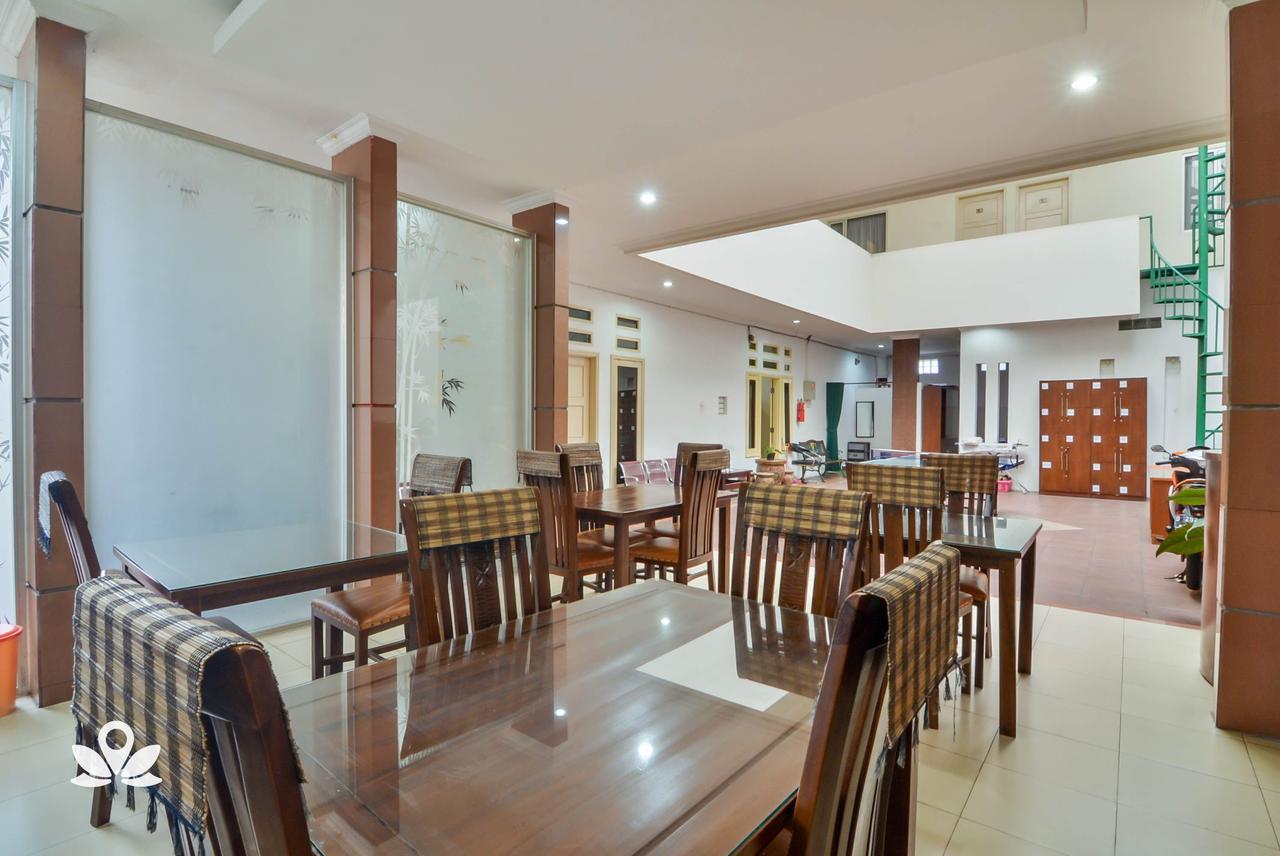 Zen Rooms Basic Gor Cikutra Bandung Ngoại thất bức ảnh