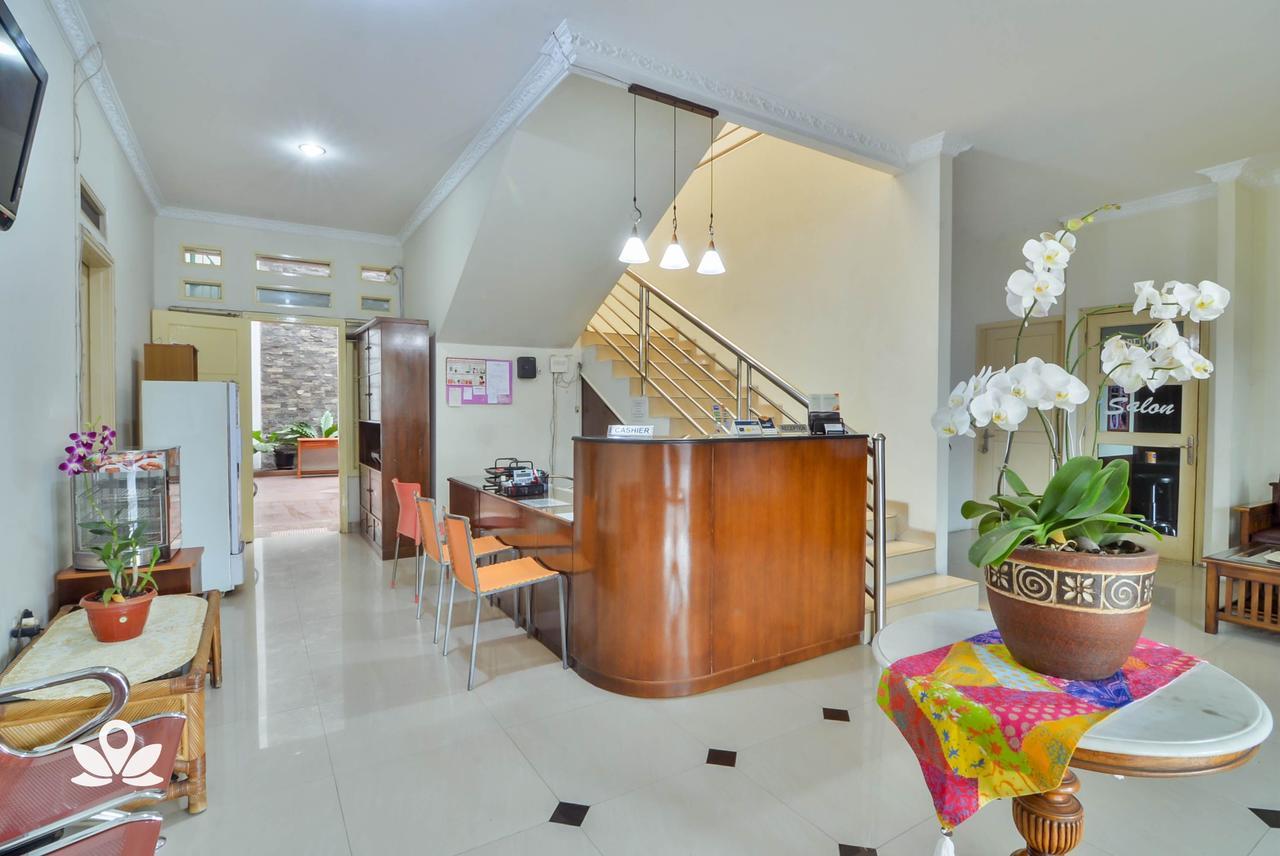 Zen Rooms Basic Gor Cikutra Bandung Ngoại thất bức ảnh