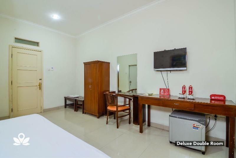 Zen Rooms Basic Gor Cikutra Bandung Ngoại thất bức ảnh